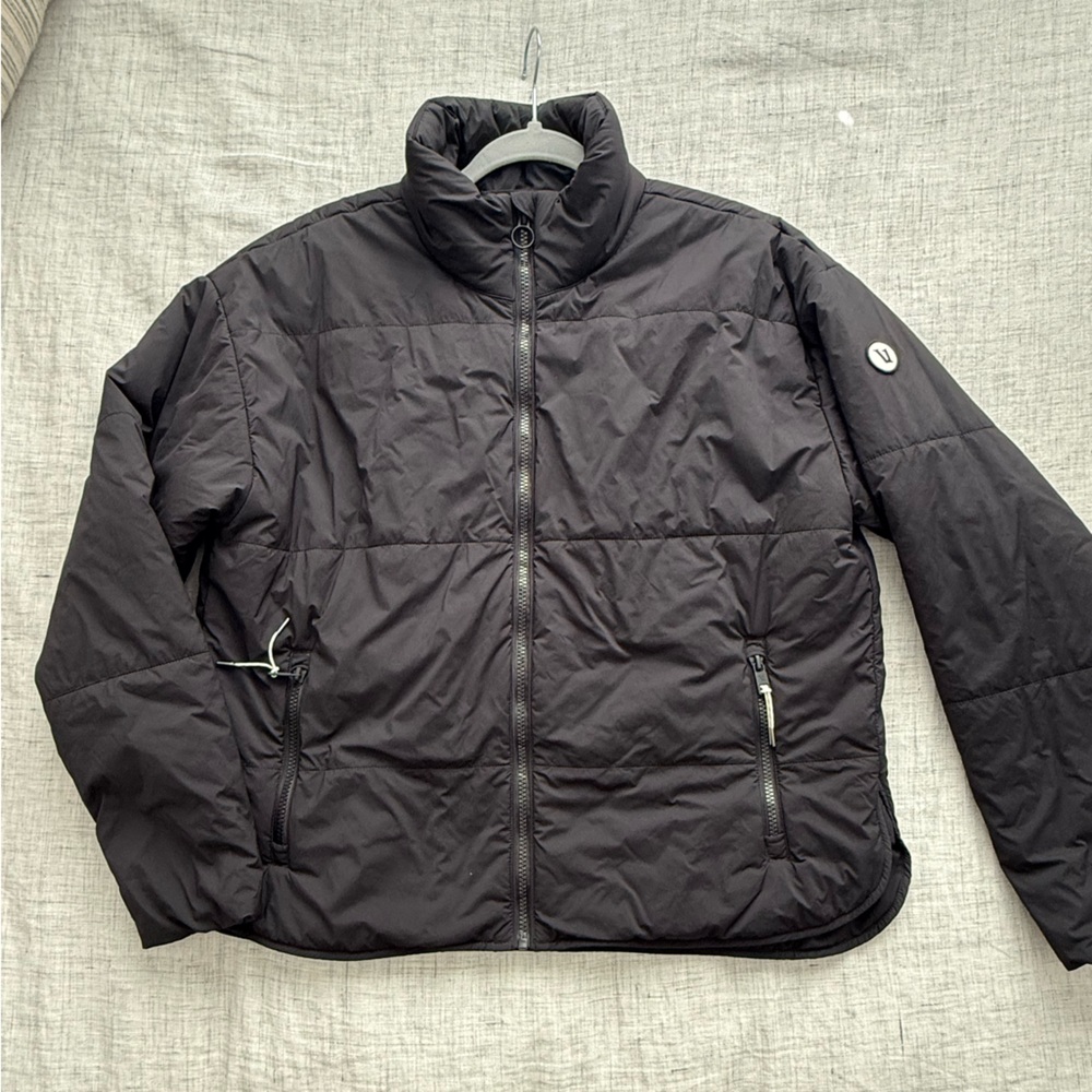 Vuori Women’s Black Puffer Jacket